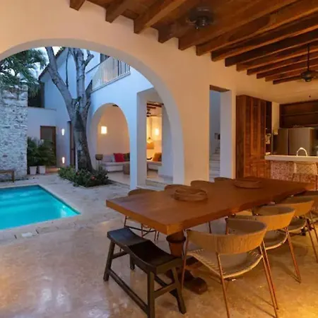 Colonial Retreat La Mary With Private Pool
